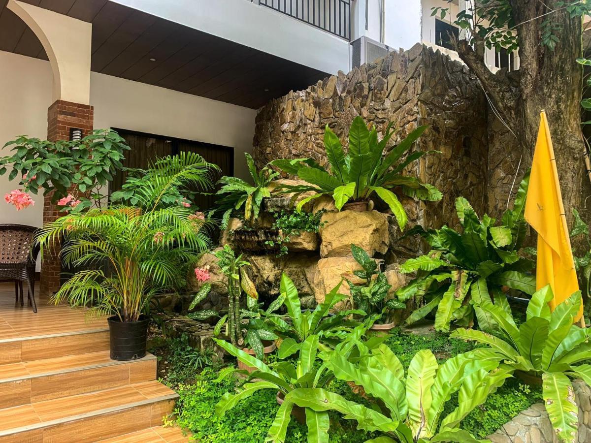 Jurias Garden Hotel El Nido Exterior photo